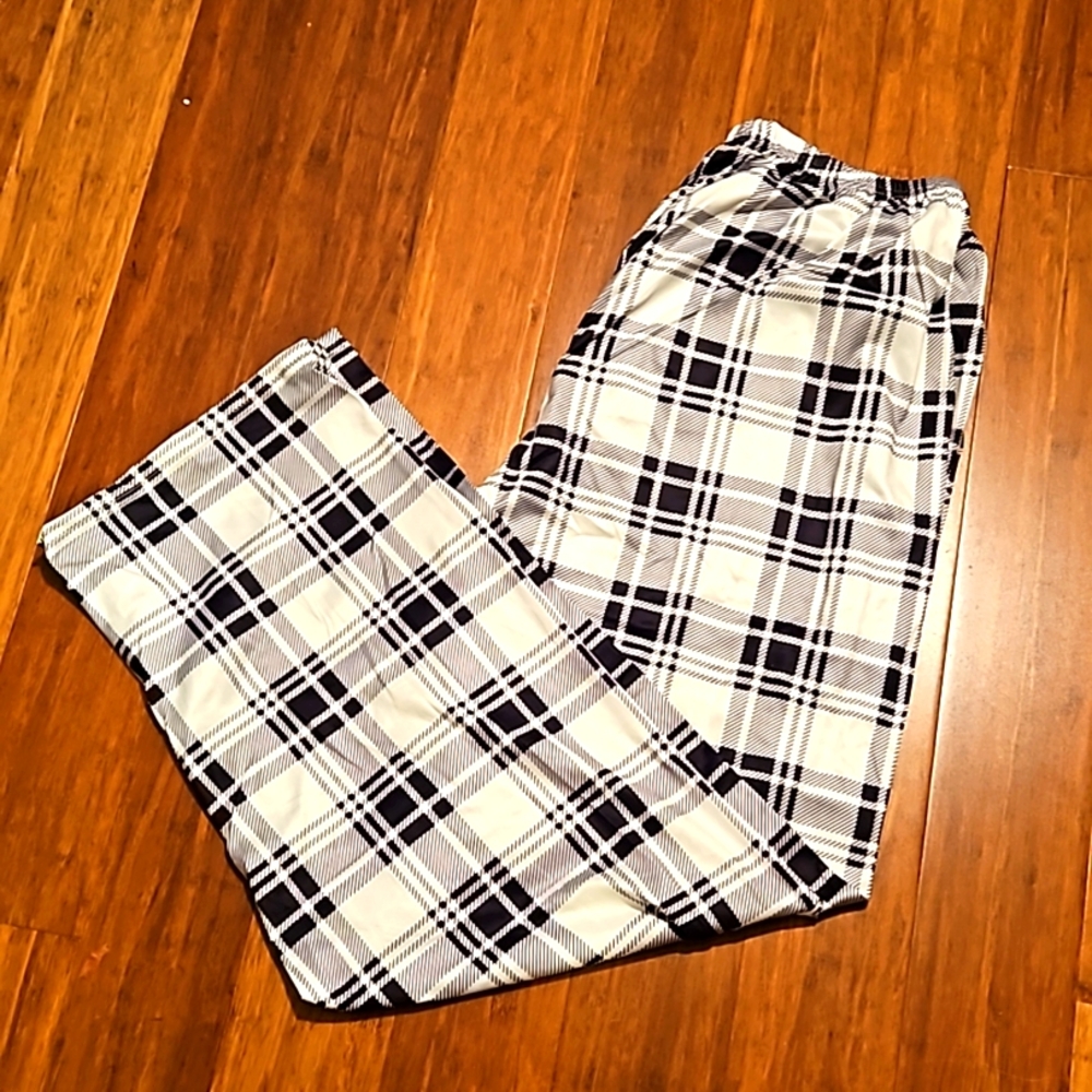 Plaid Pajama Pants - Medium - New without tags